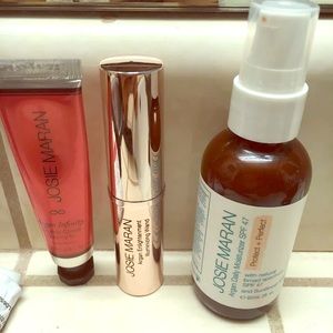 Josie Maran - 3 piece make up set